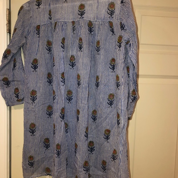 Roller Rabbit coverup - Picture 2 of 4